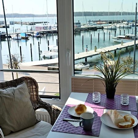 Boern Brn Ankerplatz Leilighet Laboe Eksteriør bilde